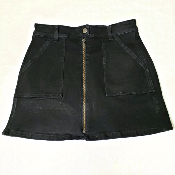 Madewell Denim Utility Zip Skirt in Black Frost - Picture 3 of 5